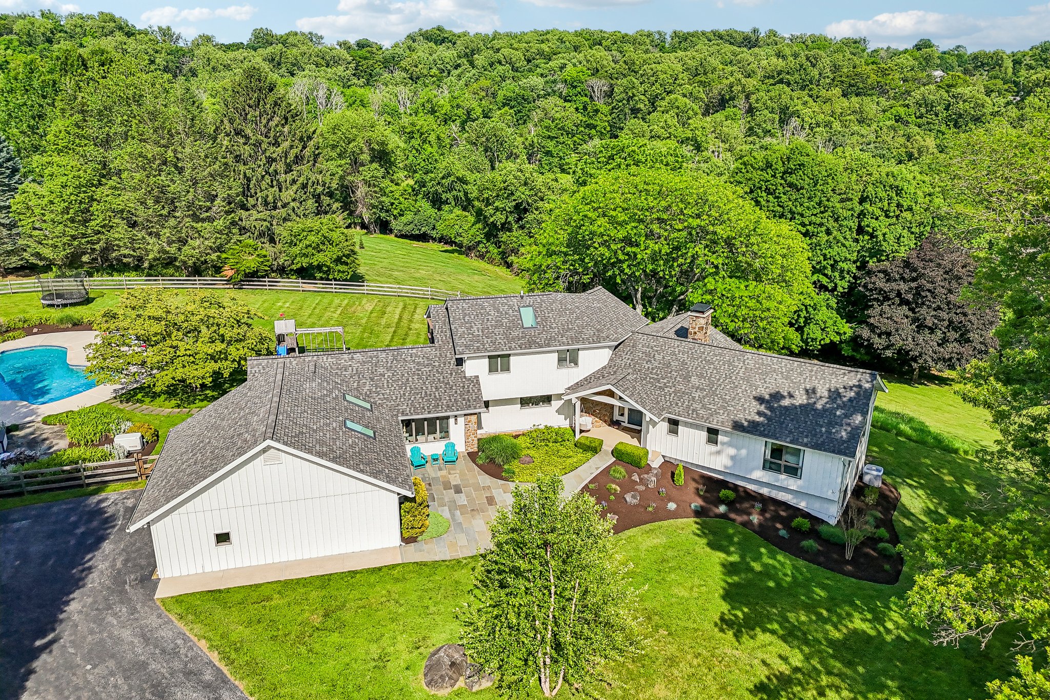 989 Delchester Road Newtown Square, PA 19073 - Photo 4 of 25