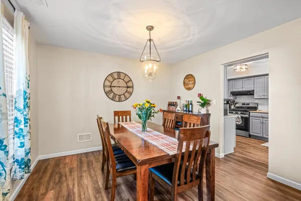$570,000 | 3 Luray Lane, Marlton, NJ 08053