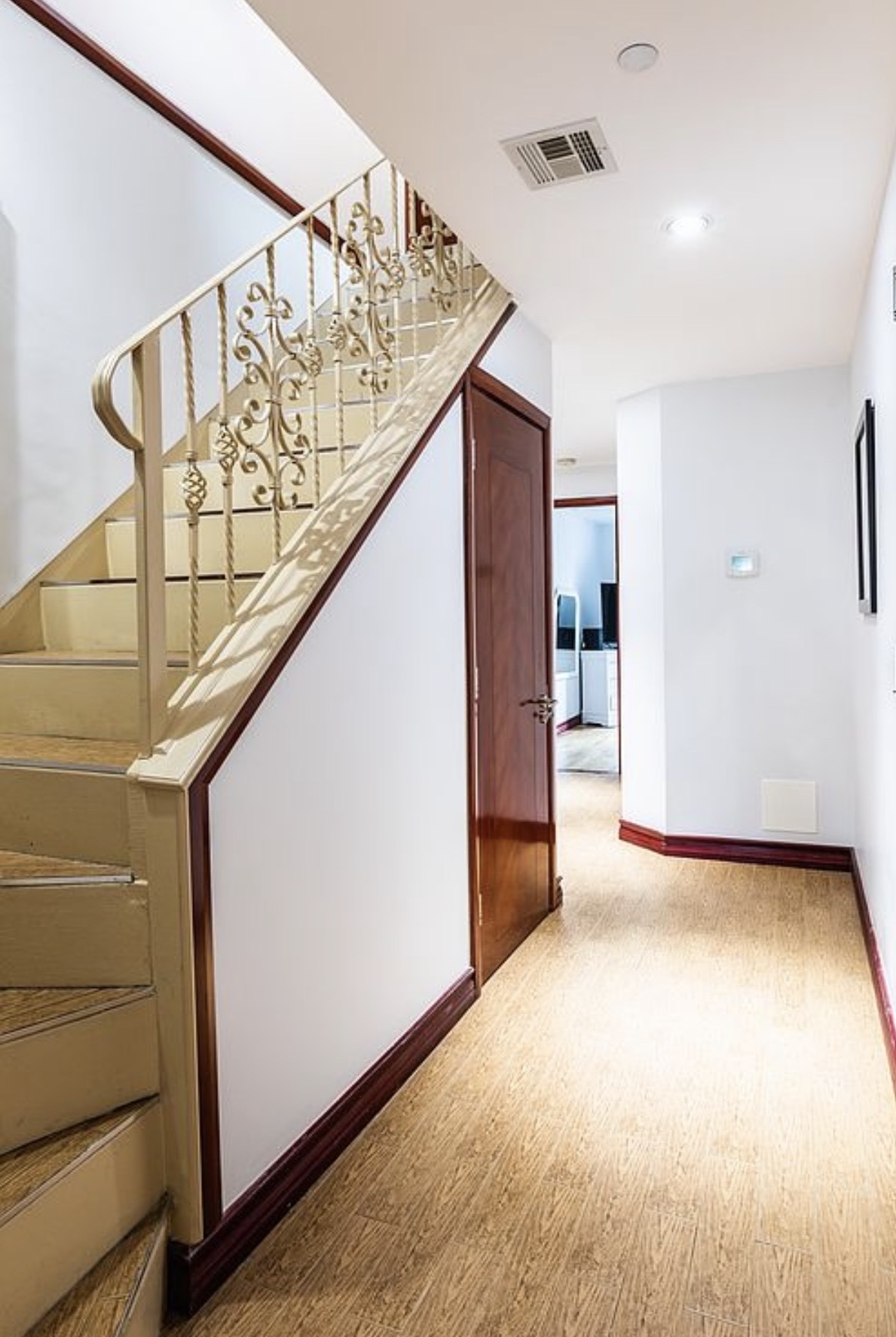 147 West 142nd Street, Unit 6A Manhattan, NY 10030 - Photo 5 of 7