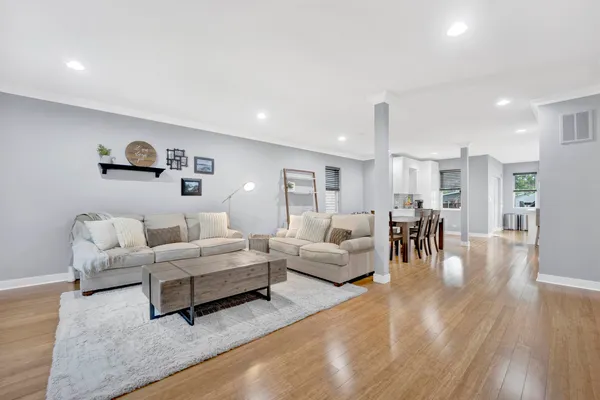 $4,500 | 1626 North Spaulding Avenue, Chicago, IL 60647
