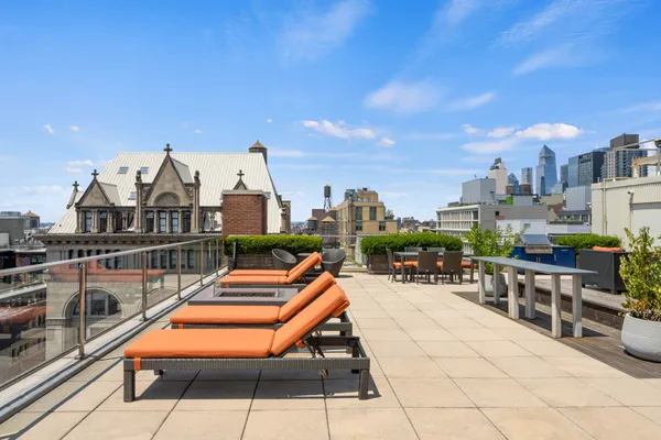 $15,000 | 141 5th Avenue, Unit 4C | Flatiron