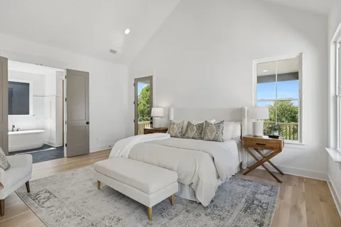 $1,250,000 | 2434 Chapman Drive, Unit B, Nashville, TN 37206
