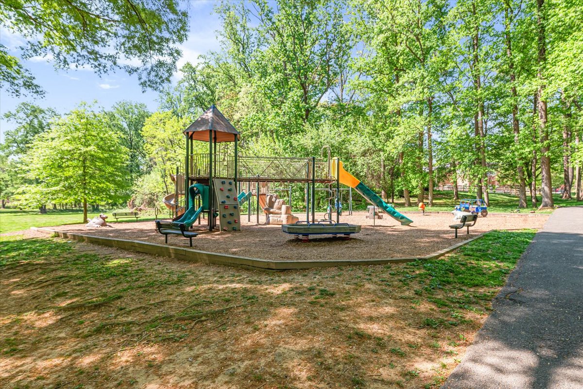 1507 Dublin Drive Silver Spring, MD 20902 - Photo 34 of 37