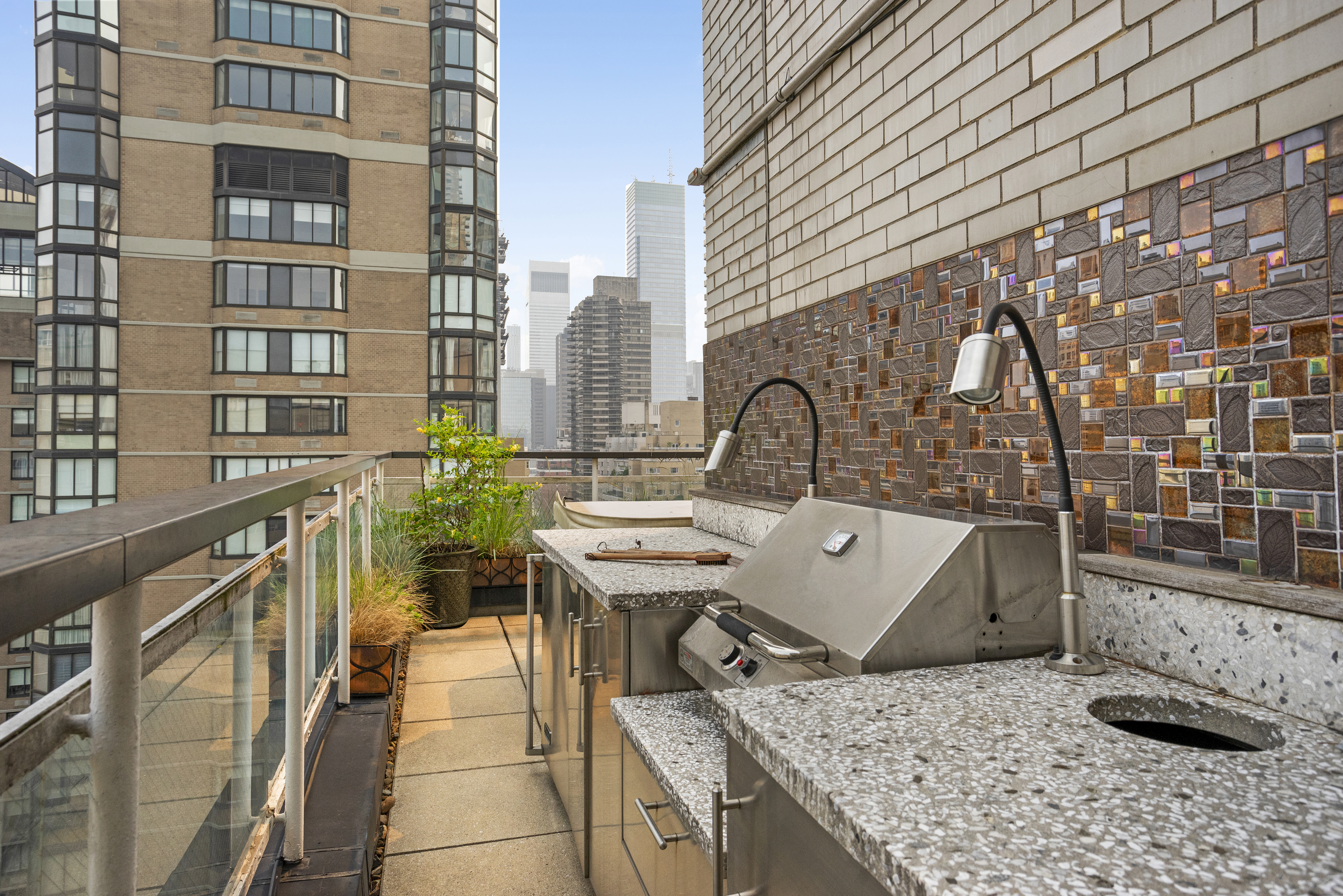 200 East 66th Street, Unit PHA2 Manhattan, NY 10065 - Photo 7 of 10