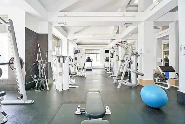 105 Oceana Drive East, Unit PH1D Brooklyn, NY 11235 - Photo 24 of 27 a view of a room with gym equipment