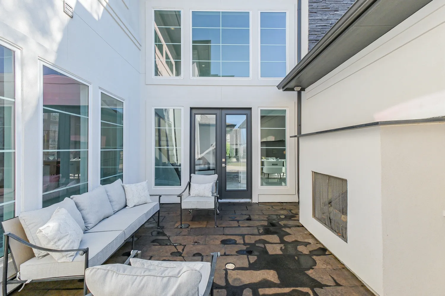 $1,150,000 | 19610 Hickory Heights Drive, Cypress, TX 77433