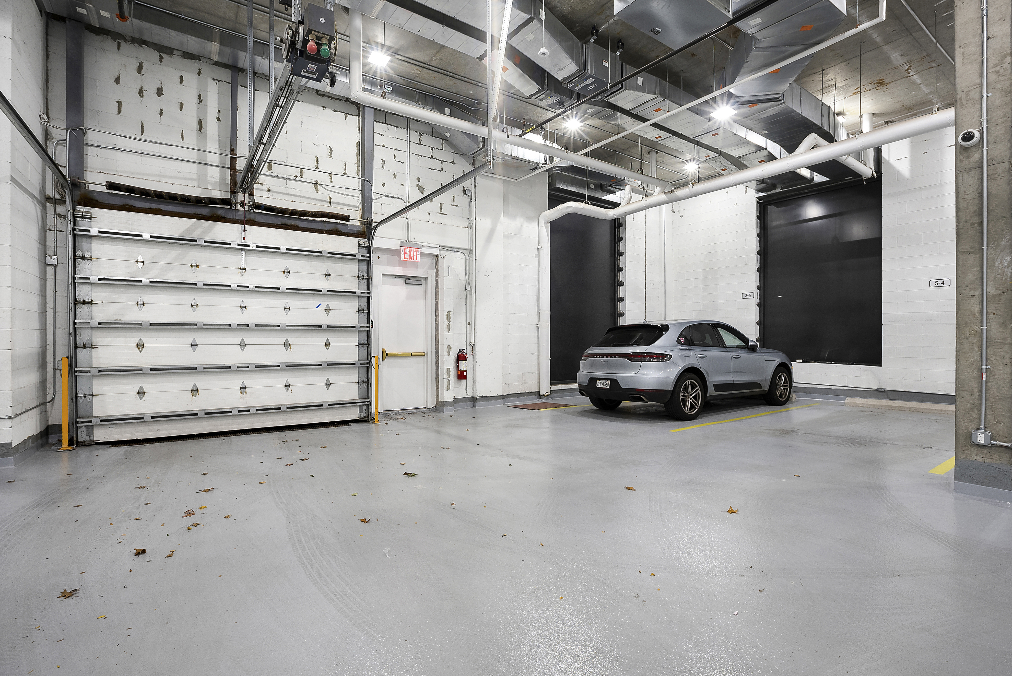347 Henry Street, Unit 12A Brooklyn, NY 11201 - Photo 11 of 26 a view of a car garage