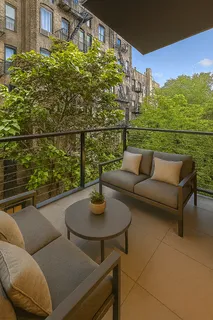 $2,450,000 | 619 East 6th Street, Unit 4 | East Village