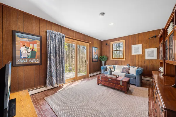 $725,000 | 6 Cypress Lane, Berwyn, PA 19312