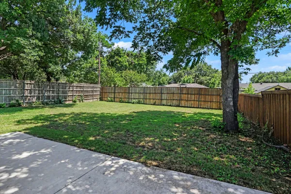 $384,990 | 1245 Derby Drive, Richardson, TX 75080