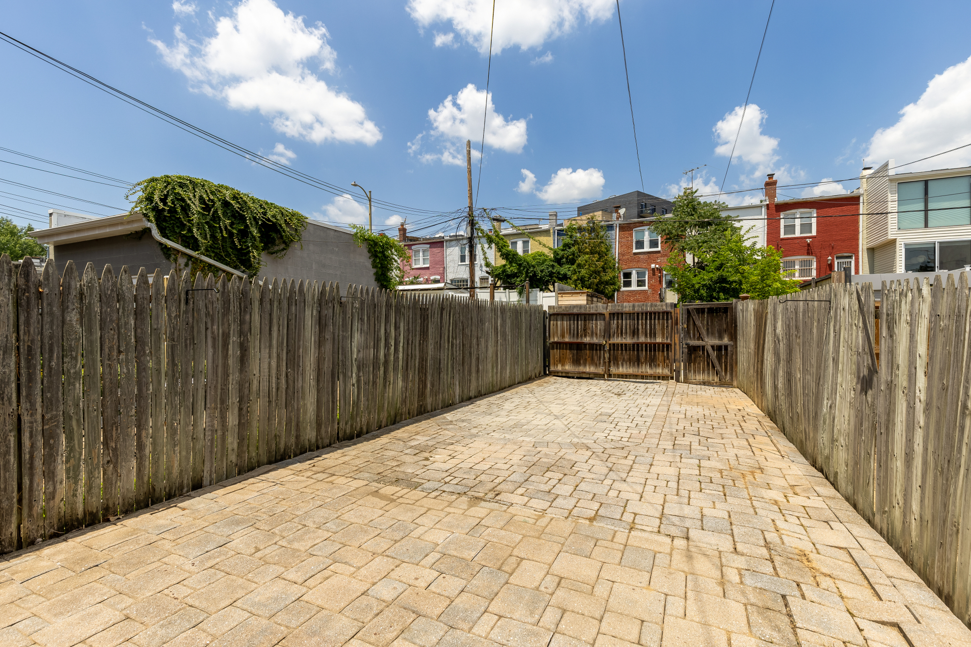 1430 K Street Southeast Washington, DC 20003 - Photo 25 of 28