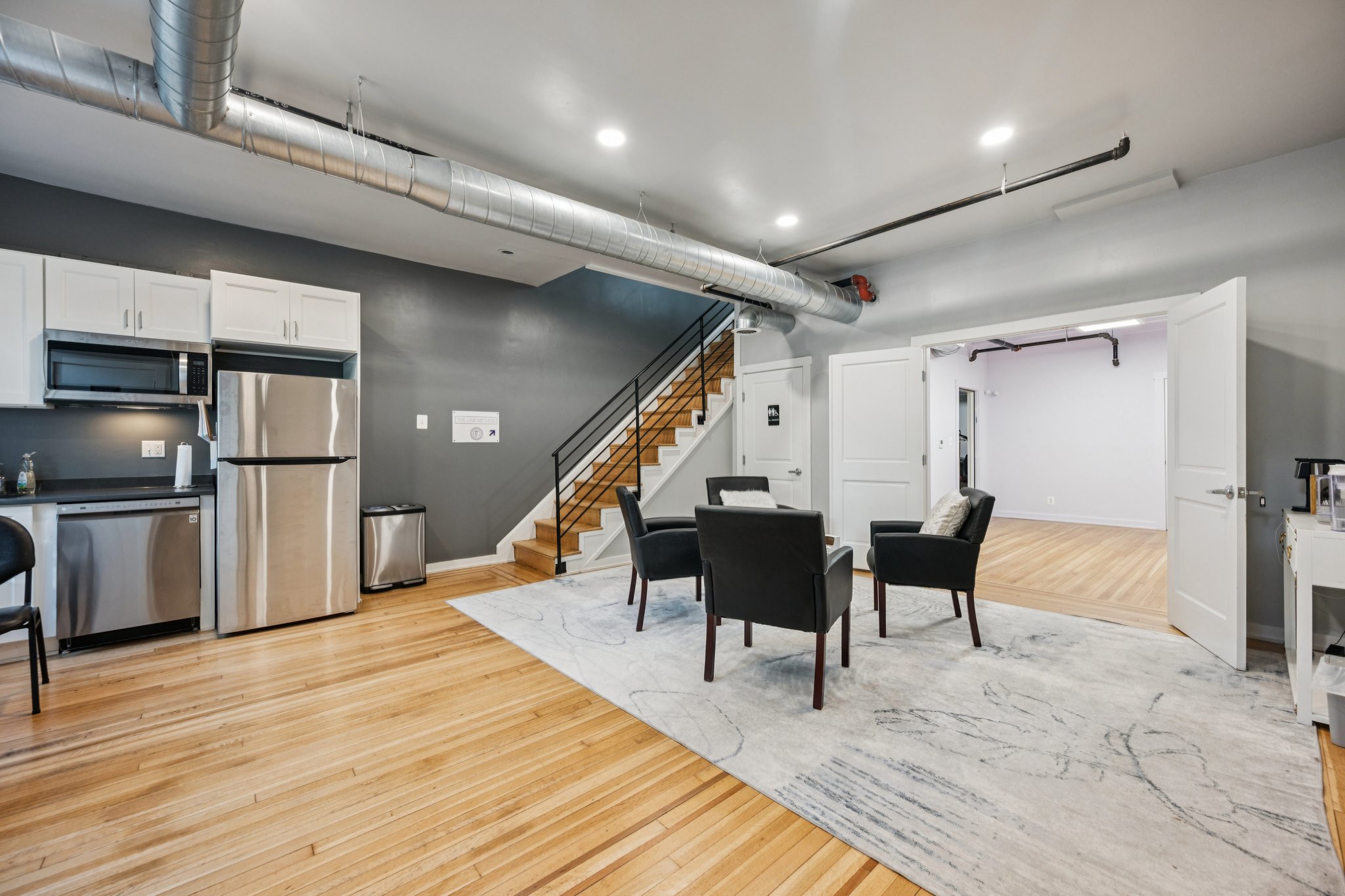 2708 Ontario Road Northwest Washington, DC 20009 - Photo 4 of 38