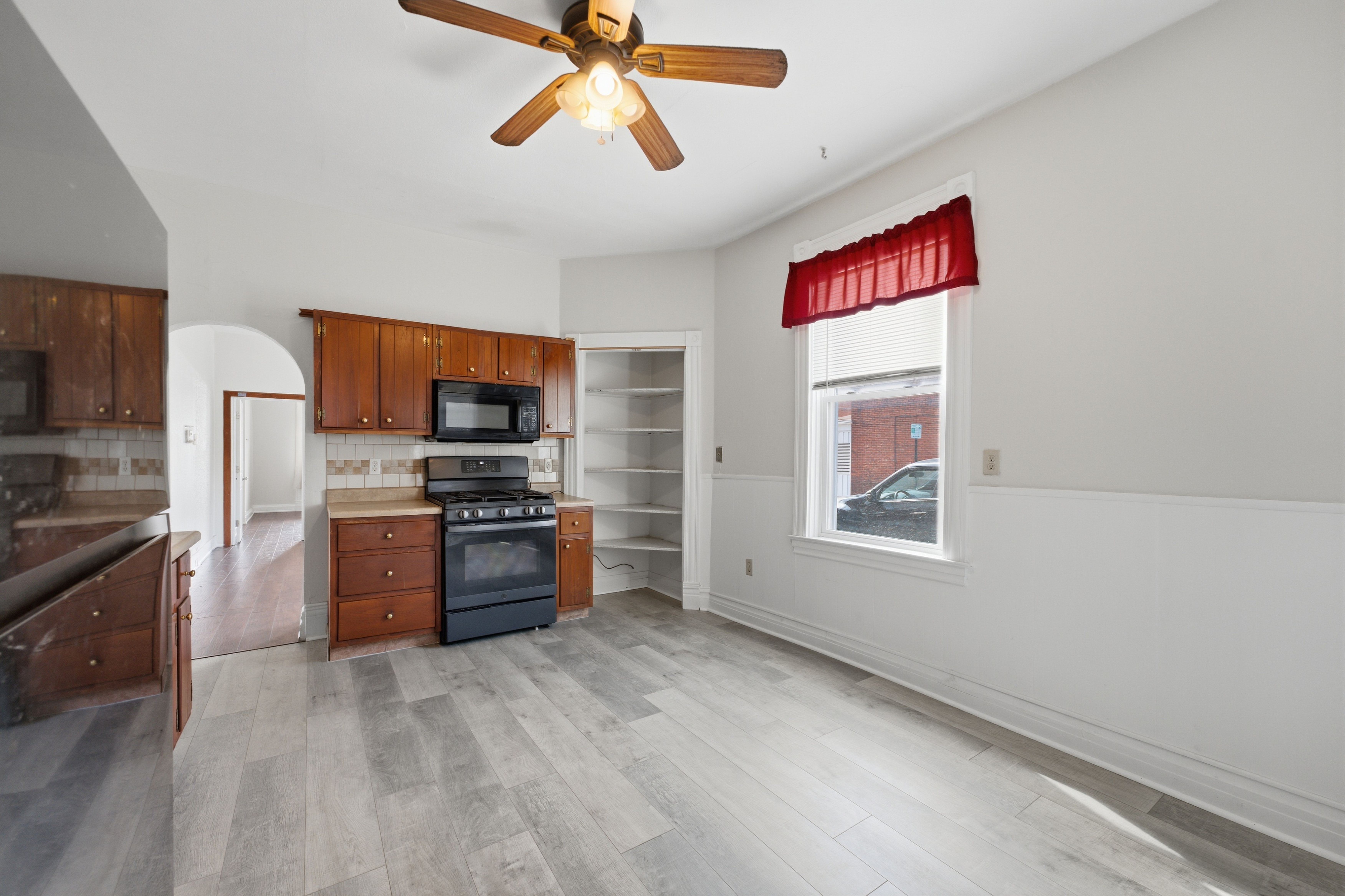 4035 Howley Street Pittsburgh, PA 15224 - Photo 12 of 33 Gallery Image 12