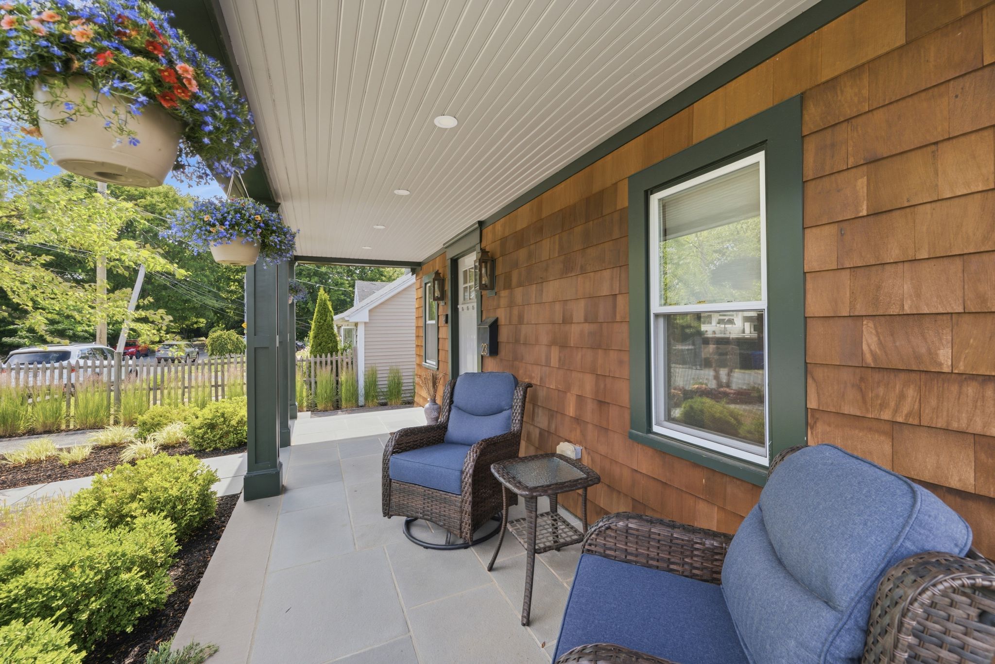 23 Puritan Road Marblehead, MA 01945 - Photo 4 of 43