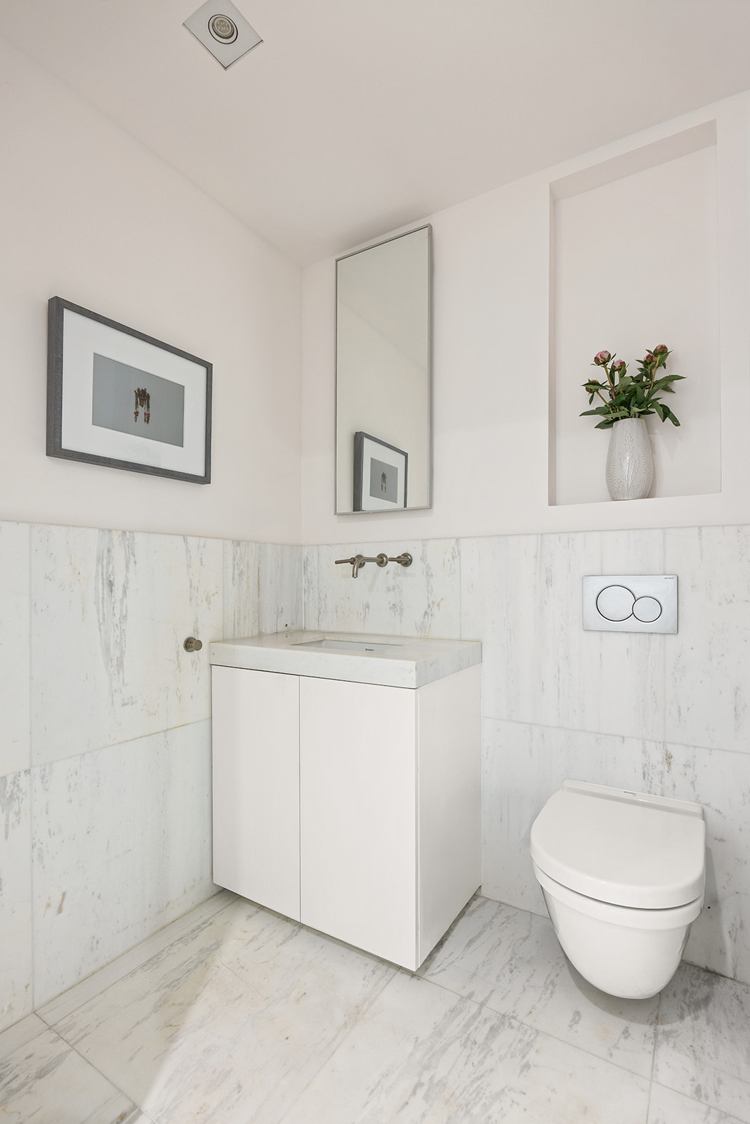 101 Wall Street, Unit 15B Manhattan, NY 10005 - Photo 11 of 22 Gallery Image 11
