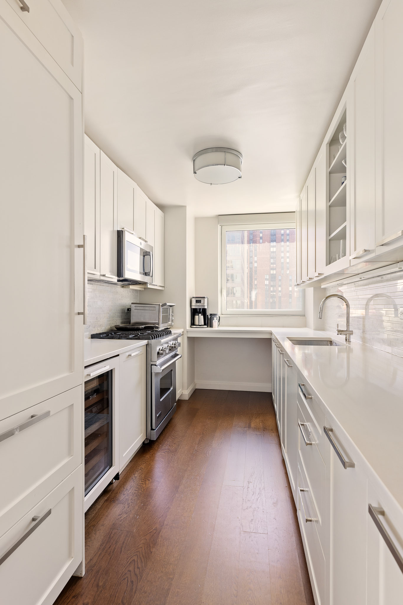 200 East 94th Street, Unit 1917 Manhattan, NY 10128 - Photo 8 of 27