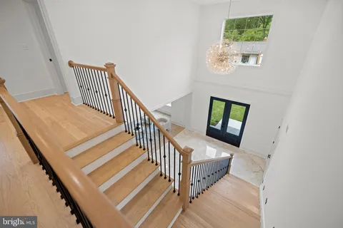 $2,099,000 | 8609 Woodbrook Lane, Chevy Chase, MD 20815