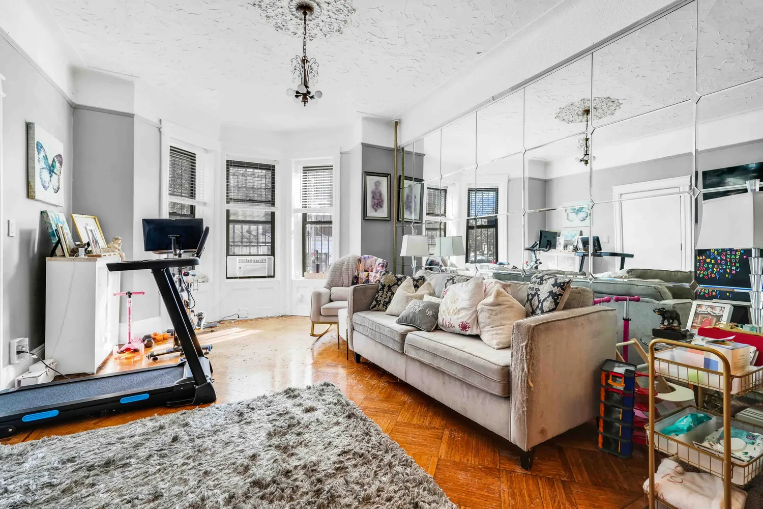 $2,300,000 | 352 New York Avenue | Crown Heights