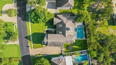 $1,399,000 | 22 Autumn Oaks Drive, Austin, TX 78738