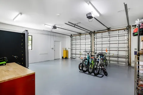 $8,200,000 | 6864 Southwest 68th Street, South Miami, FL 33143