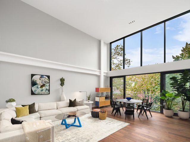 $2,825,000 | 480 Degraw Street, Unit 3D | Carroll Gardens