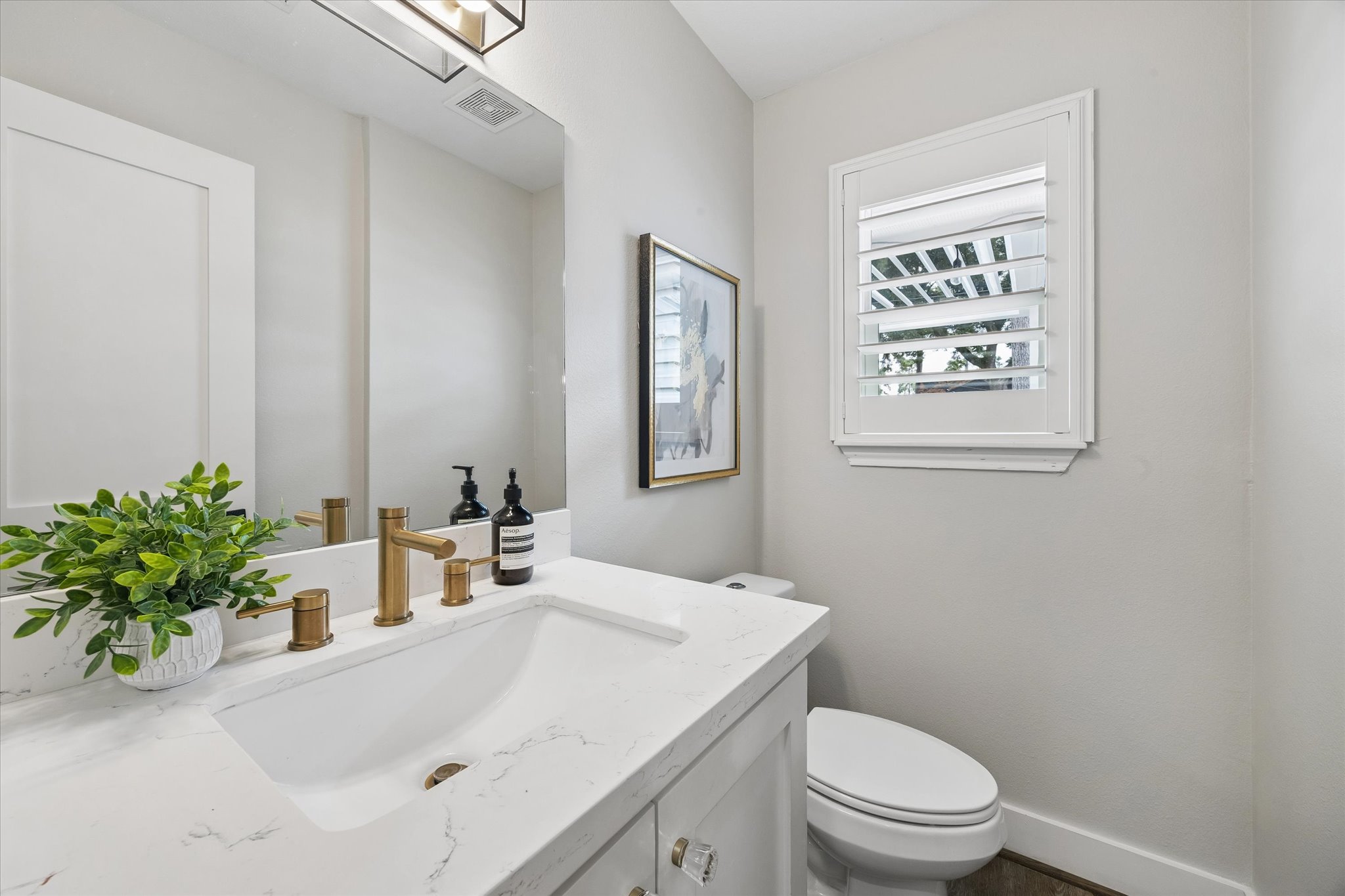 1139 Richelieu Lane Houston, TX 77018 - Photo 14 of 38 Gallery Image 14