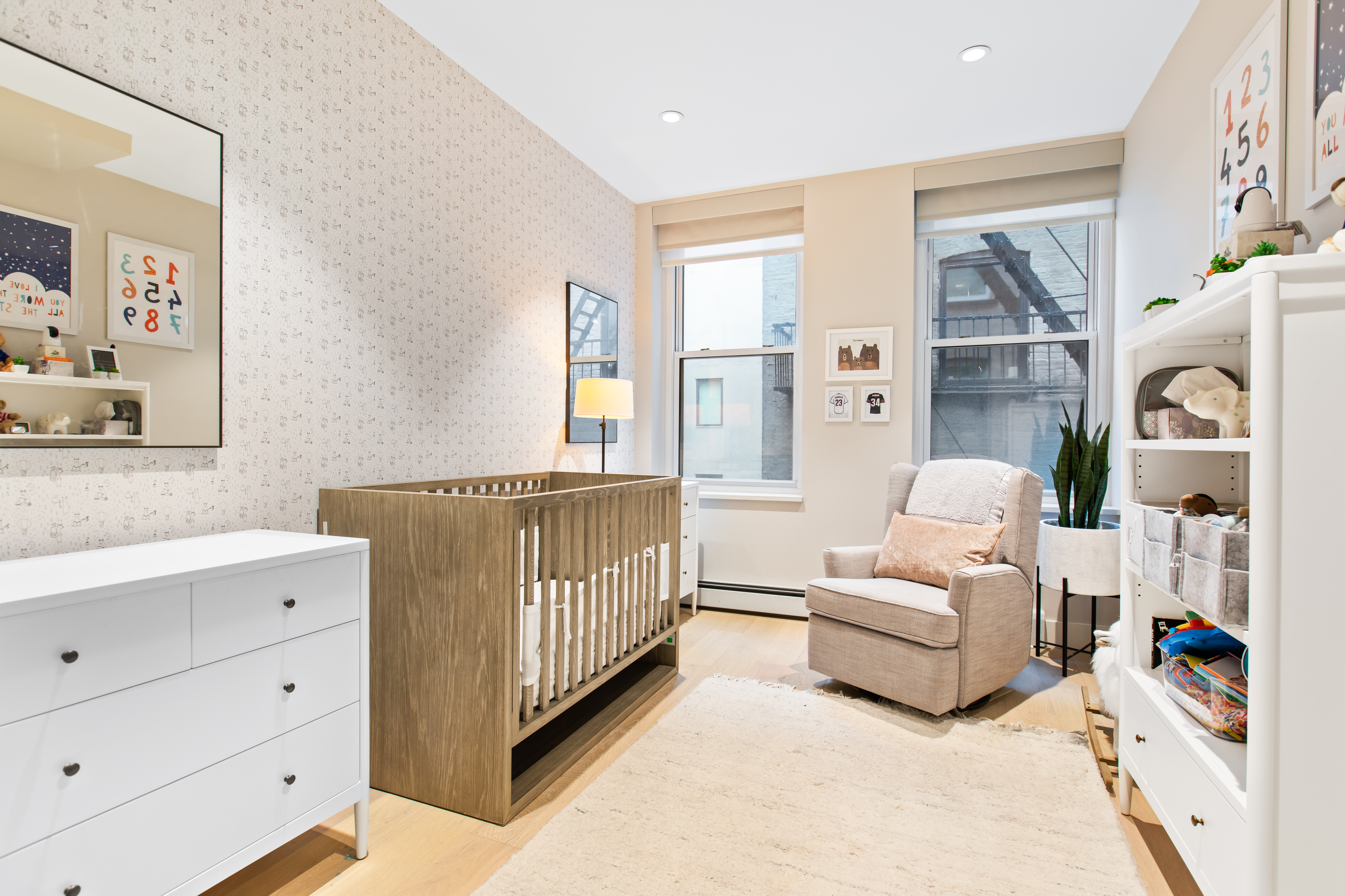 9 North Moore Street, Unit 4 Manhattan, NY 10013 - Photo 11 of 14