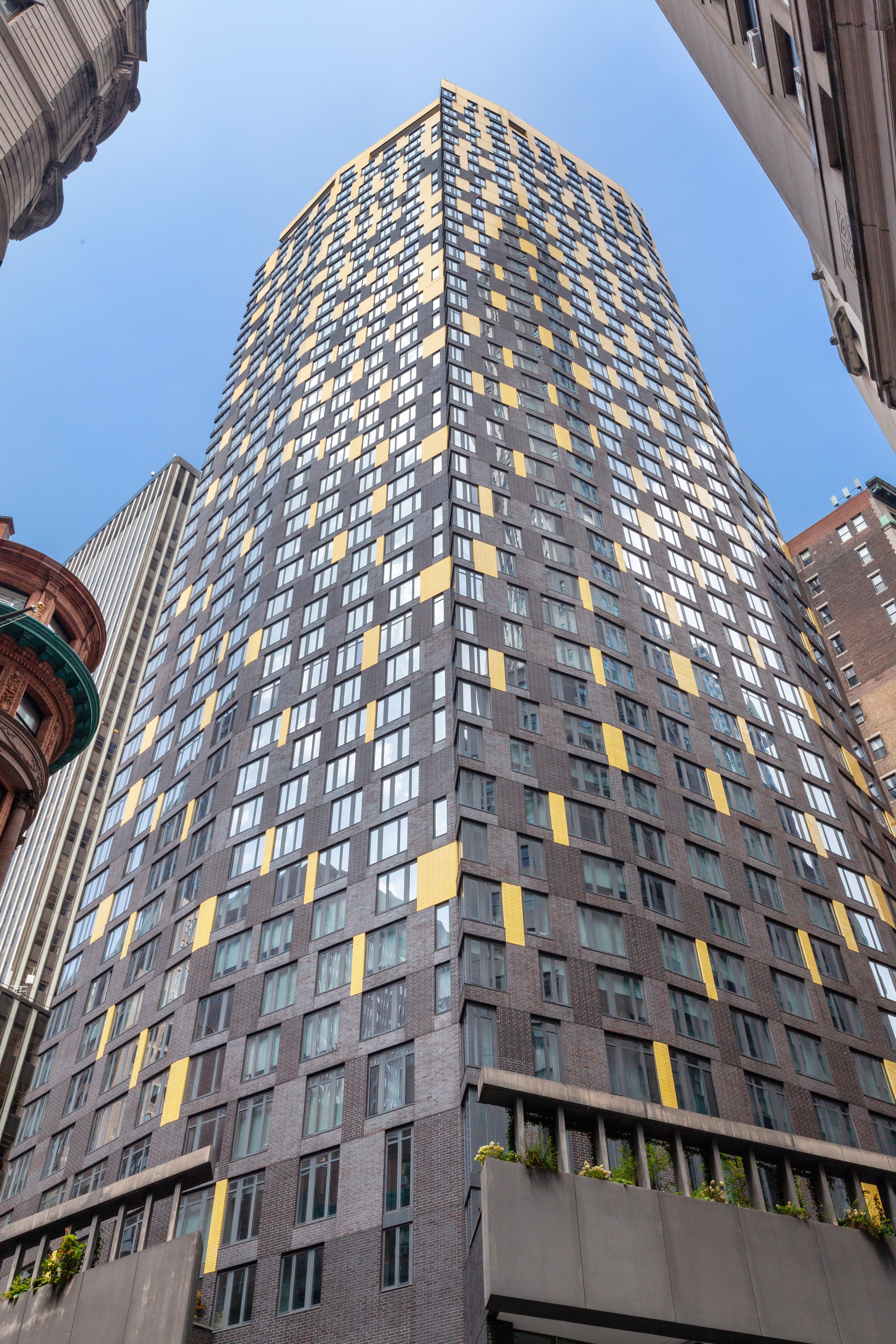 15 William Street, Unit 15C Manhattan, NY 10005 - Photo 11 of 15