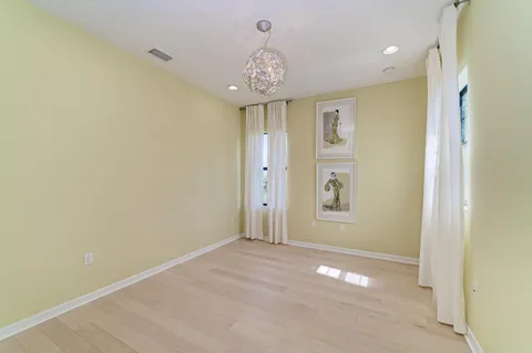 $949,000 | 826 Honeyflower Loop, Bradenton, FL 34212