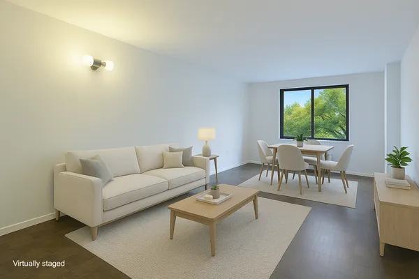 $658,000 | 300 Rector Place, Unit 4E | Battery Park City