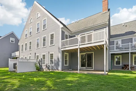 $958,000 | 35 Mitchell Grant Way, Unit 35, Bedford, MA 01730