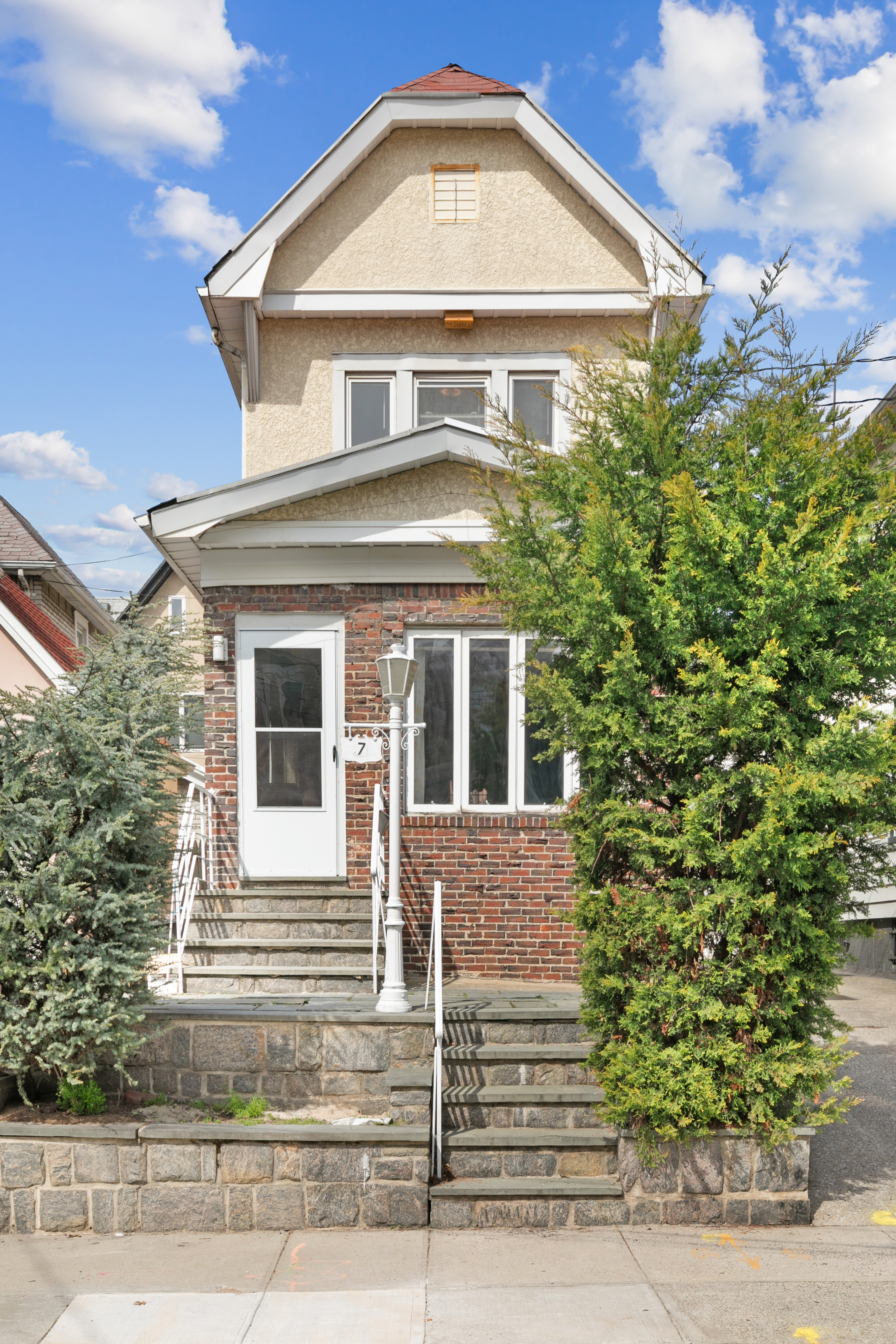 7 79th Street Brooklyn, NY 11209 - Photo 8 of 12