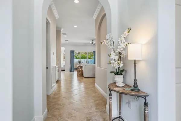 $640,000 | 4245 Diamond Square, Vero Beach, FL 32967