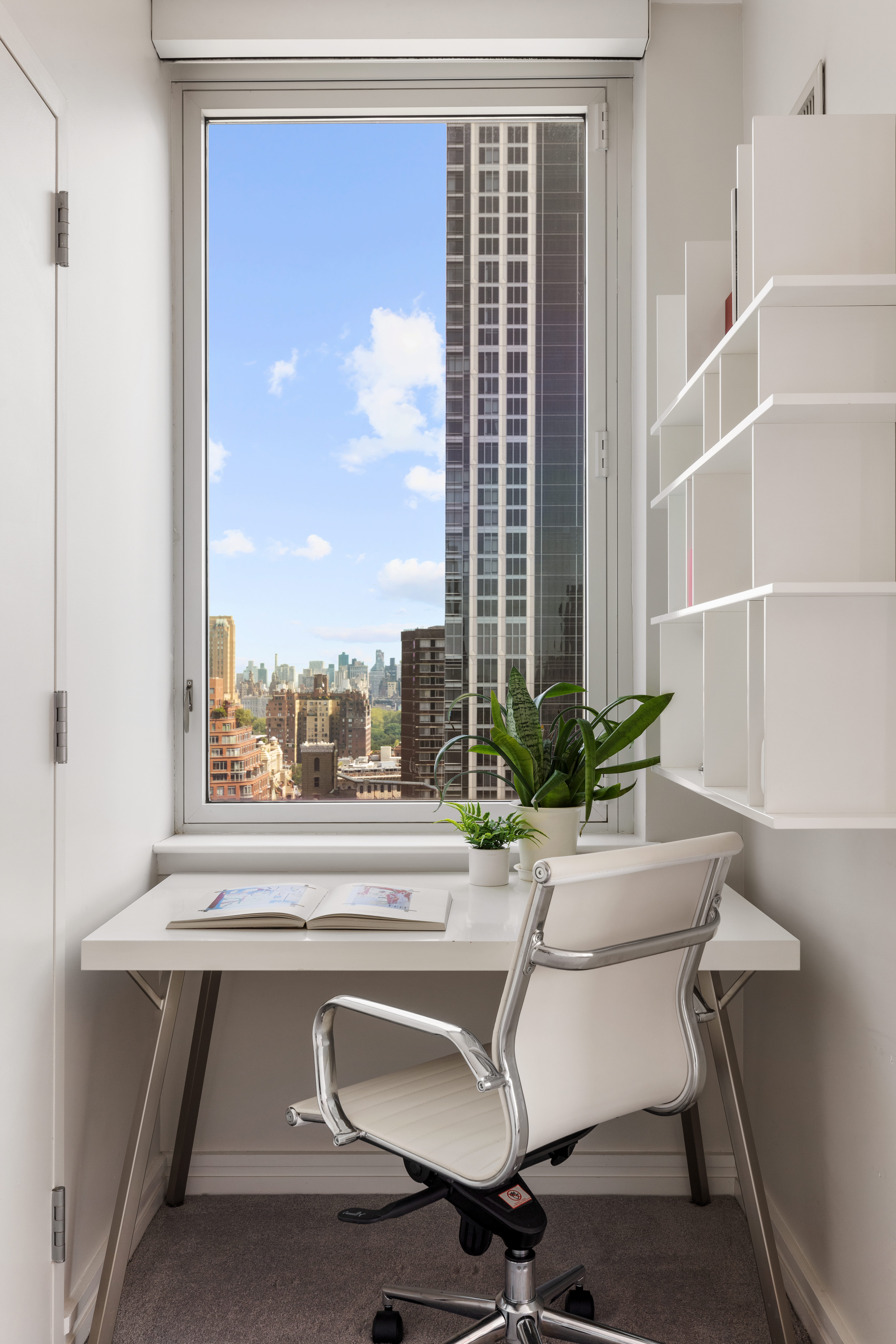 200 West End Avenue, Unit PHC Manhattan, NY 10023 - Photo 25 of 34