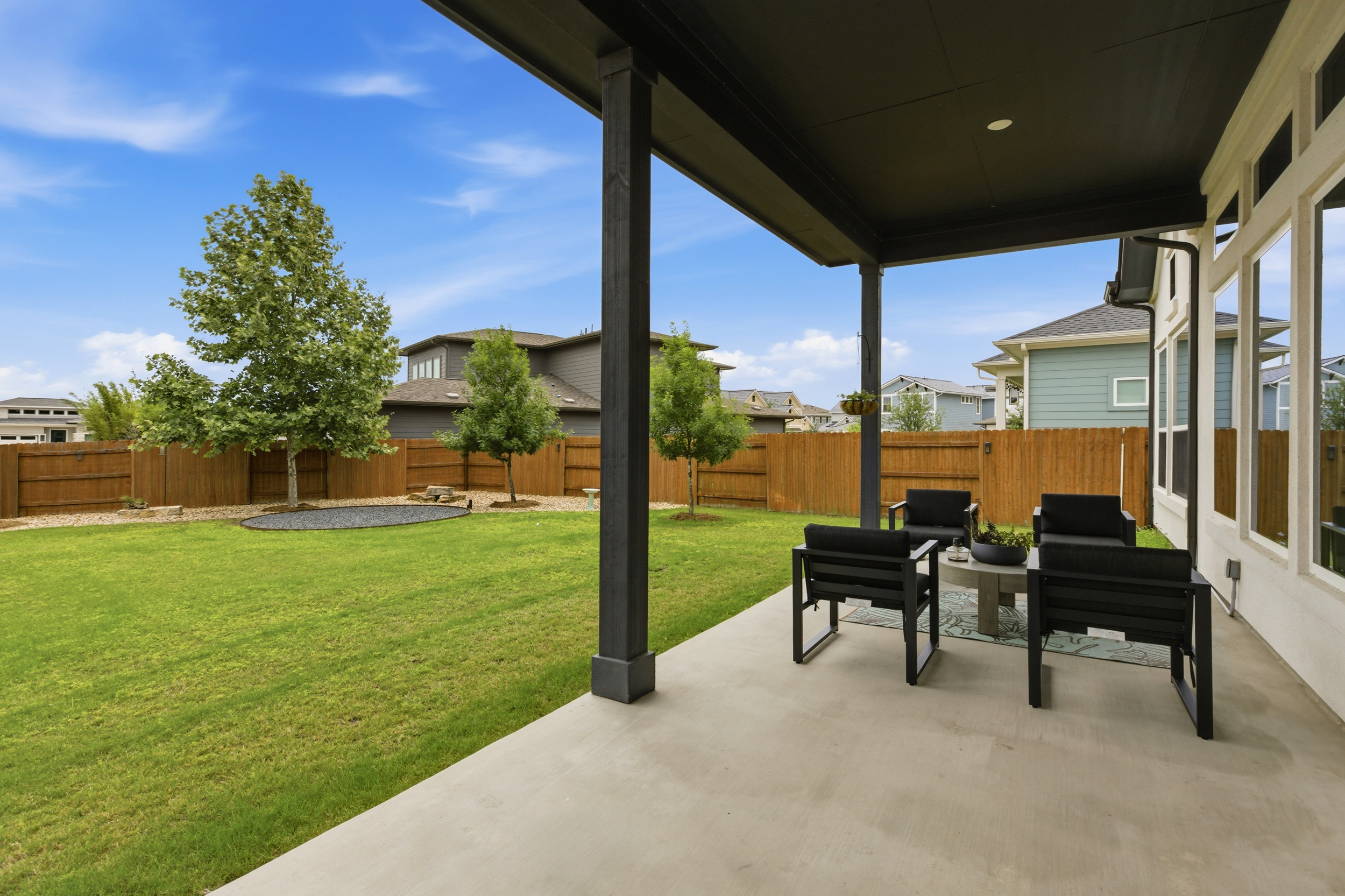 9001 Spire View Austin, TX 78744 - Photo 30 of 33