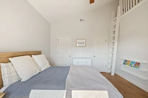 $1,399,000 | 22 Autumn Oaks Drive, Austin, TX 78738