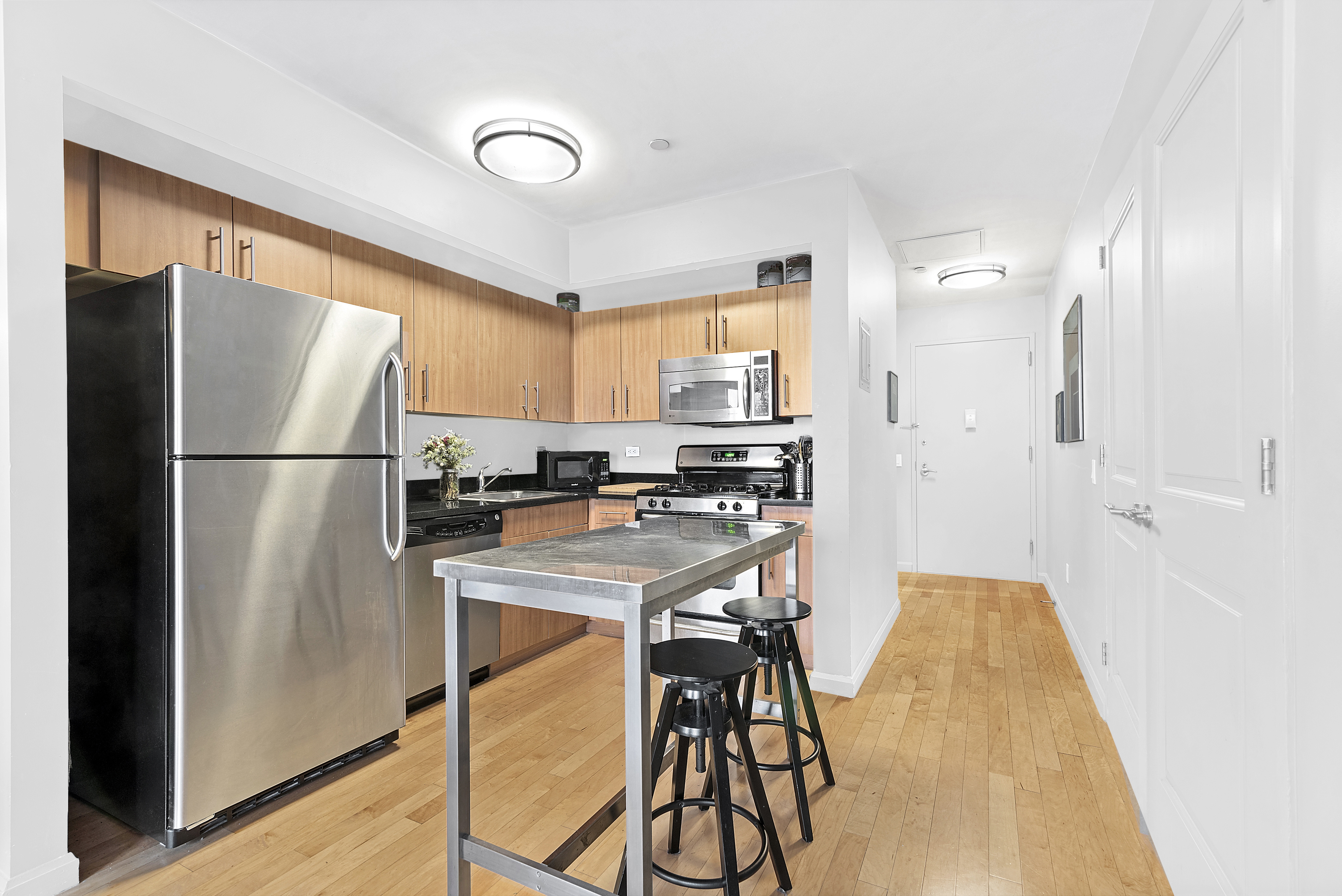 20 West Street, Unit 14K Manhattan, NY 10004 - Photo 5 of 13