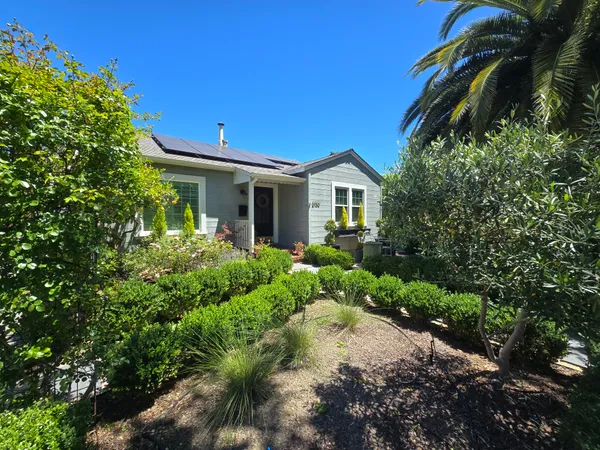 $749,000 | 2130 2nd Street, Napa, CA 94559