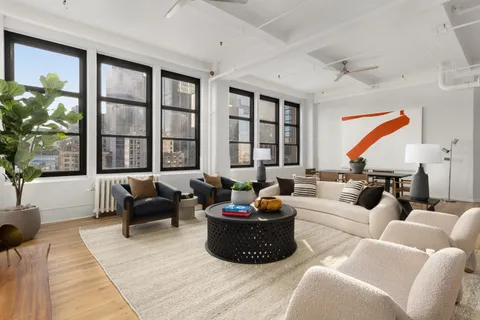 $1,495,000 | 448 West 37th Street, Unit 12F | Hudson Yards