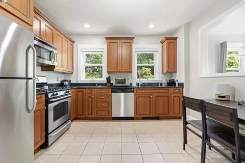 Contact Agent | 314 Water Street, Unit 6, Wakefield, MA 01880