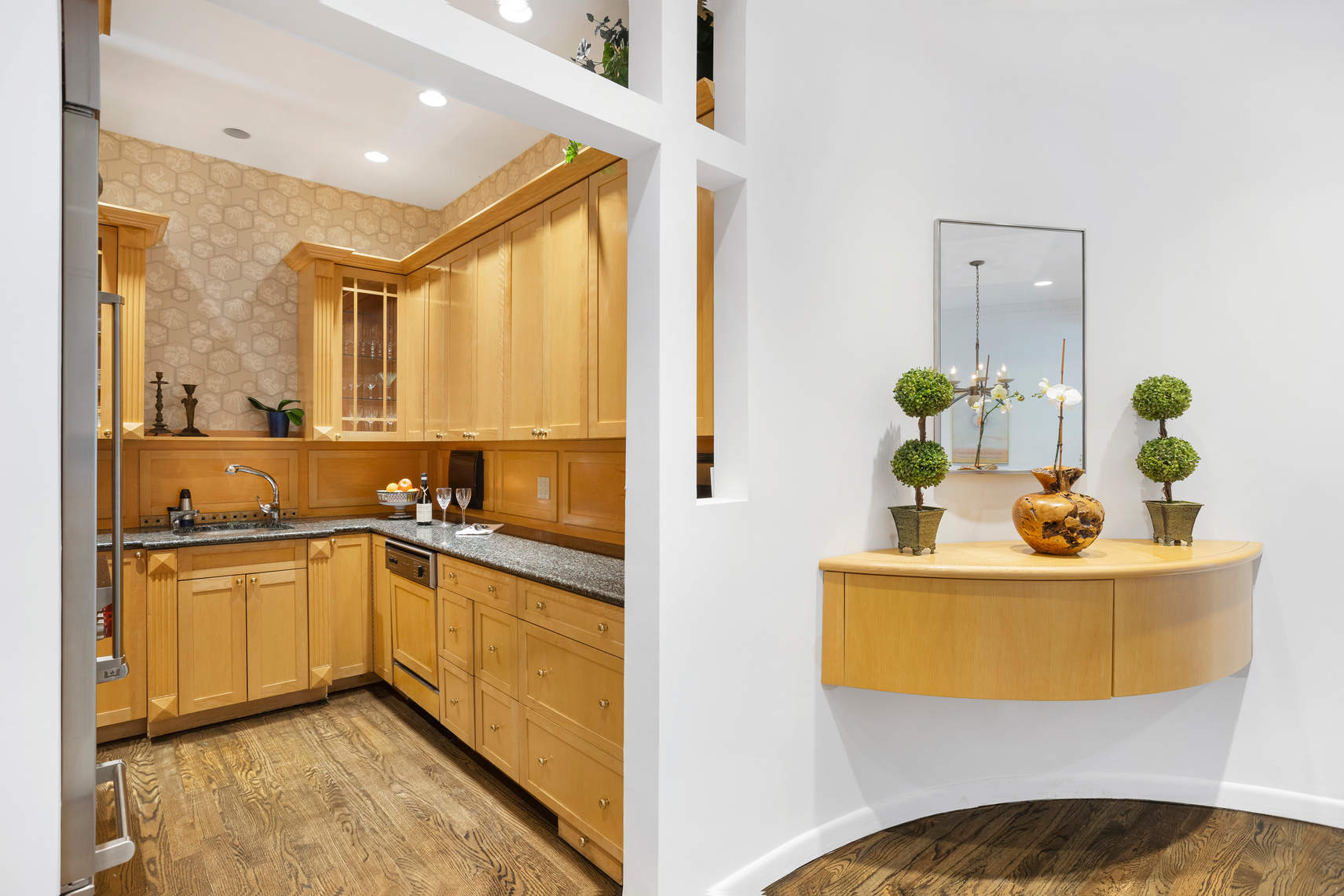 454 West 46th Street, Unit 4ES Manhattan, NY 10036 - Photo 5 of 16