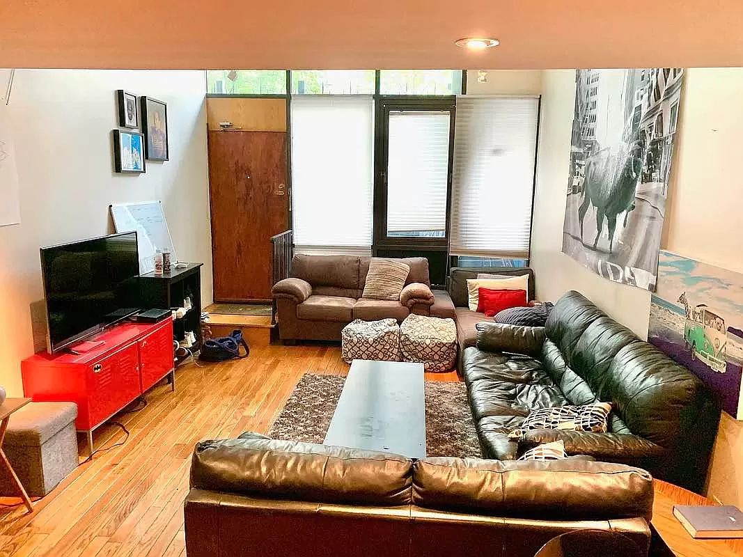 $6,400 | 162 Christopher Street, Unit TH7 | West Village