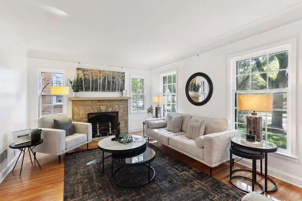 $425,000 | 3922 North Washburn Avenue, Minneapolis, MN 55412