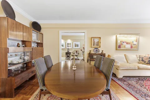 $1,395,000 | 110 East 57th Street, Unit 4FG | Midtown East