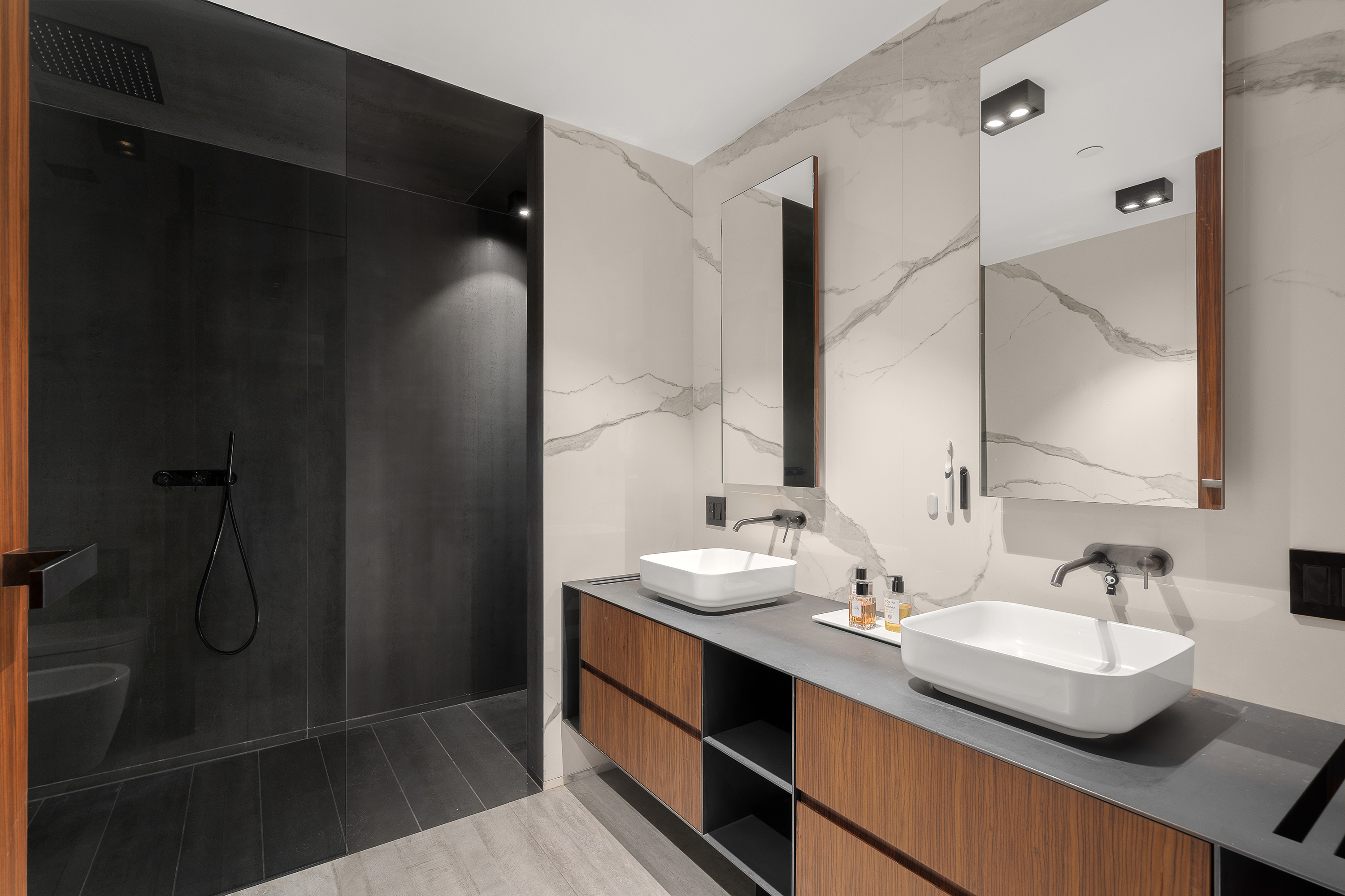 619 East 6th Street, Unit 4 Manhattan, NY 10009 - Photo 10 of 13