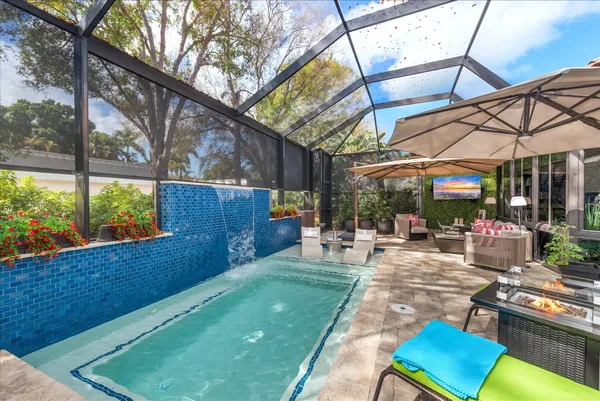 $1,695,000 | 4870 West Boulevard, Naples, FL 34103