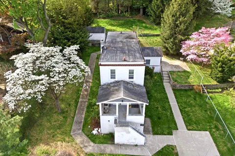 $395,000 | 108 Fairview Avenue, Bala Cynwyd, PA 19004