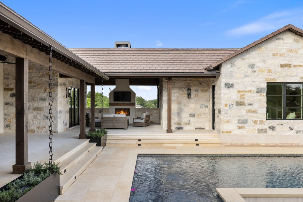 27031 Haynie Flat Road Spicewood, TX 78669 - Photo 34 of 40