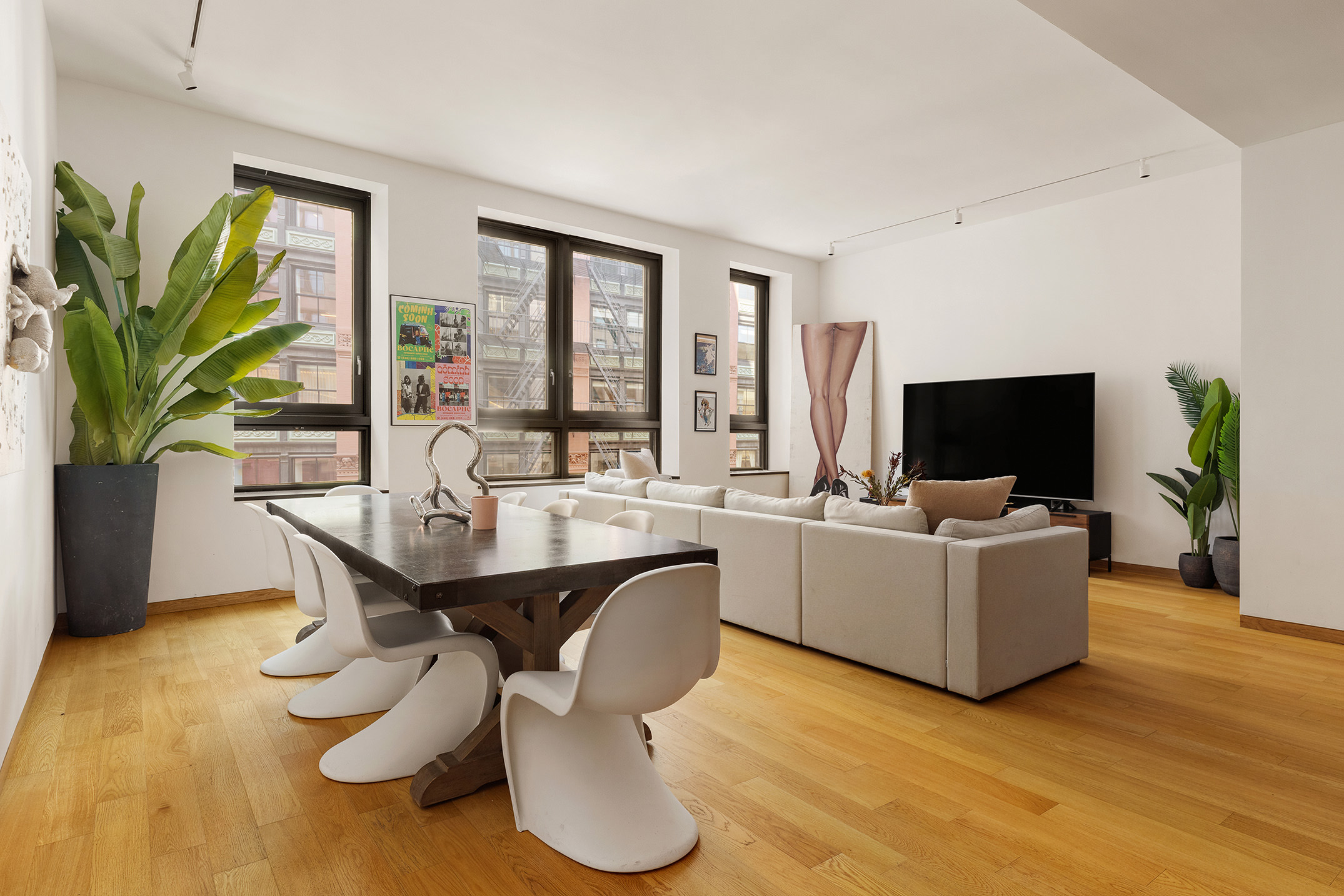 68 Spring Street, Unit 3R Manhattan, NY 10012 - Photo 2 of 9