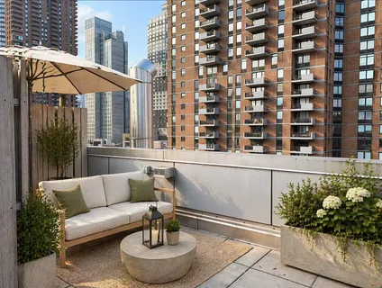 $1,295,000 | 464 West 44th Street, Unit PHA | Hell's Kitchen